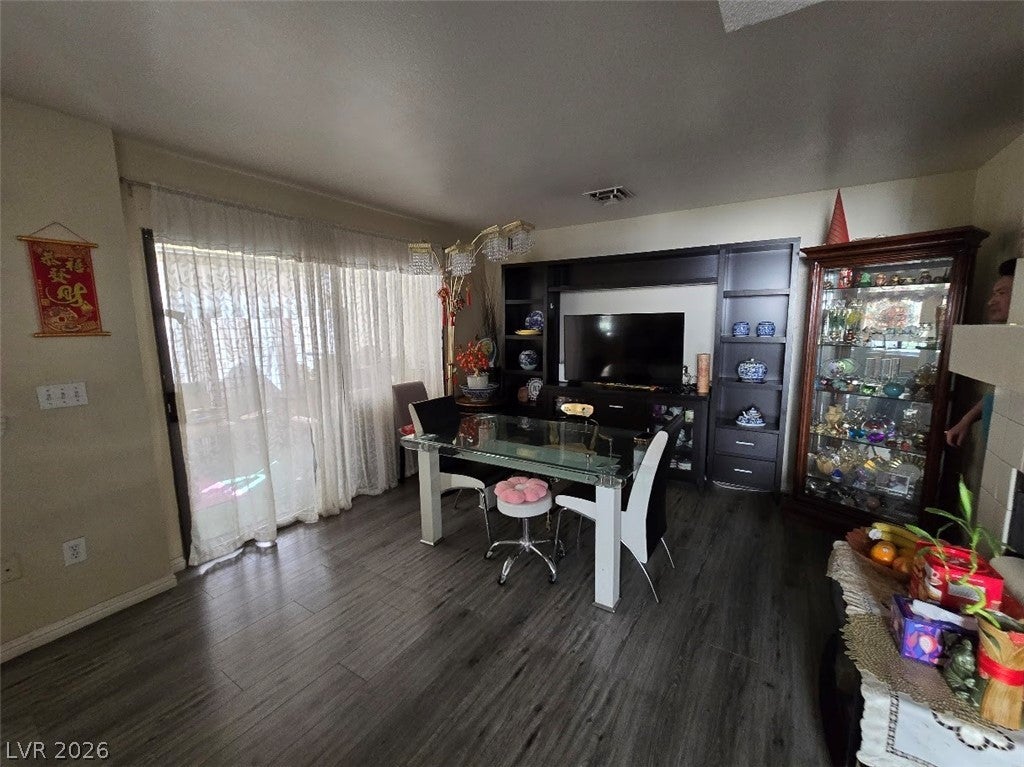 4839 S Torrey Pines Dr #104, Las Vegas, NV 89103 photo
