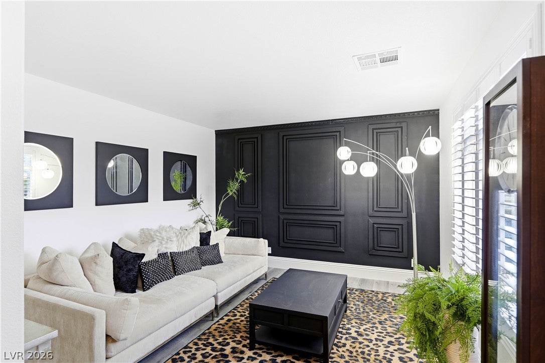 8820 Buffalo Cloud Ave, Las Vegas, NV 89143 photo
