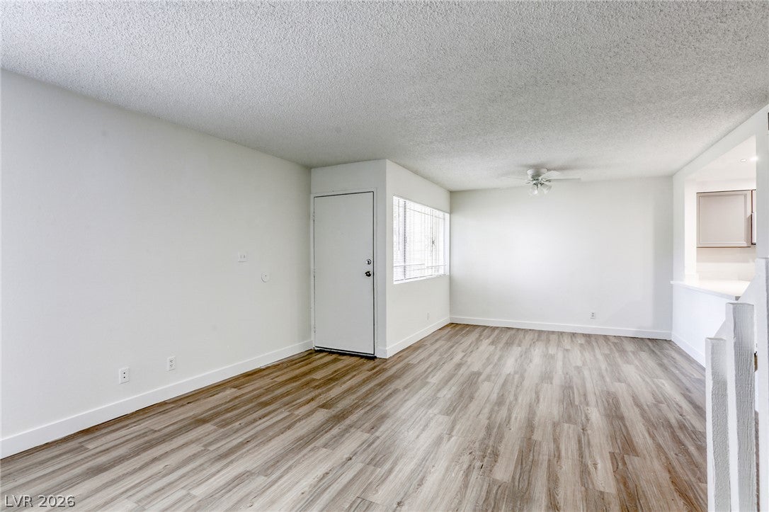 4770 Topaz St #14, Las Vegas, NV 89121 photo