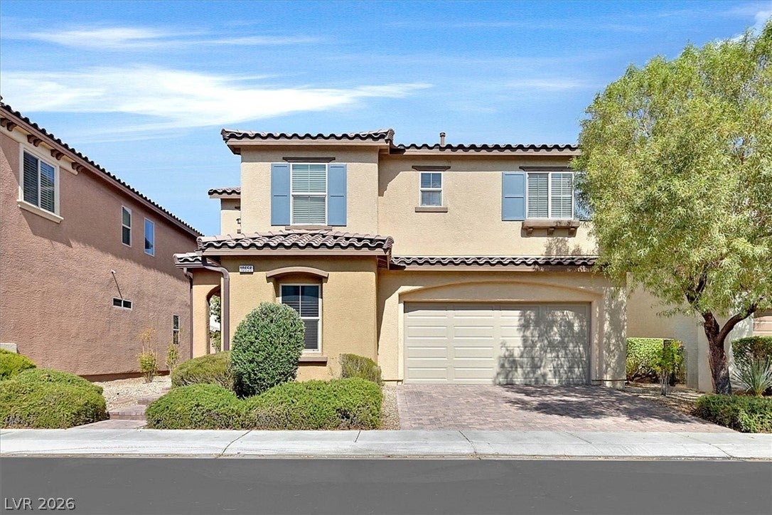 10656 Snow Lake St, Las Vegas, NV 89179