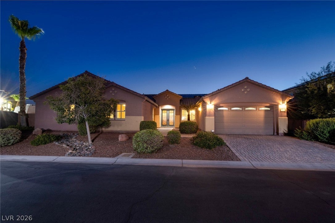 7347 Peace Rose St, Las Vegas, NV 89131 photo