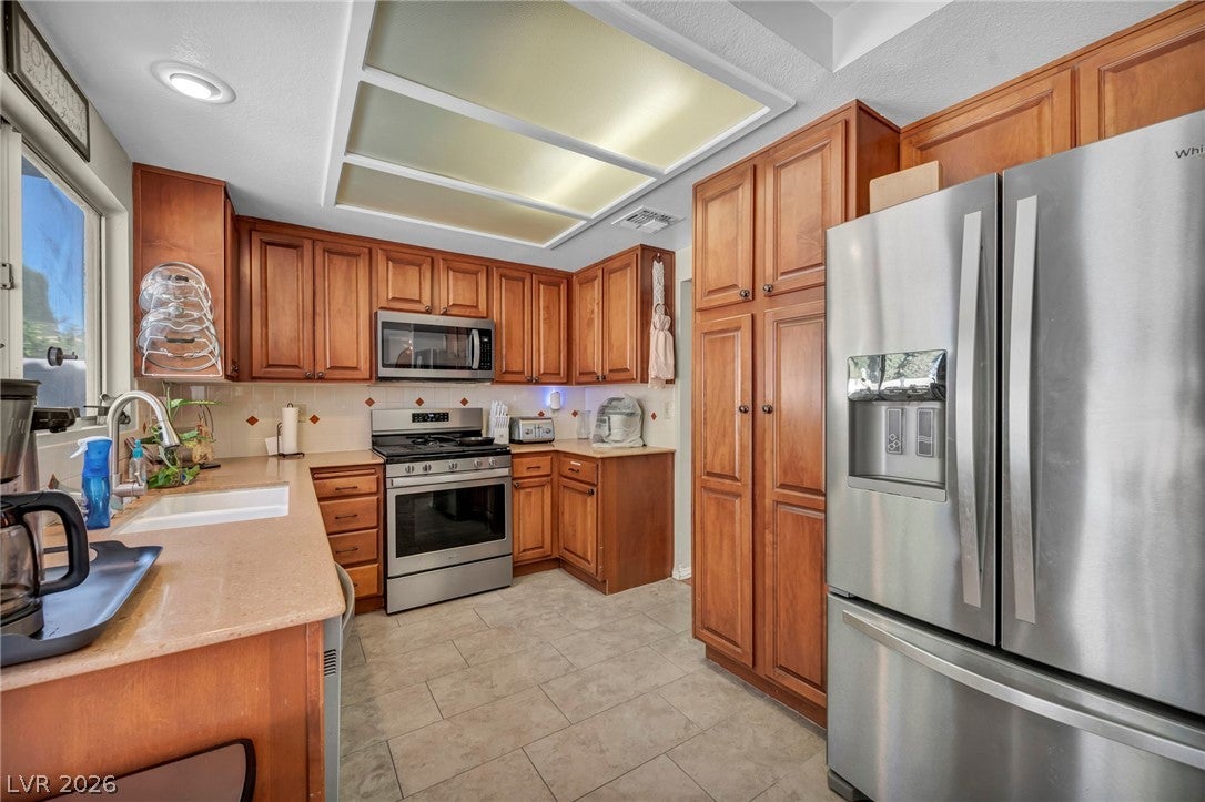 2332 Schillings Ct, Henderson, NV 89074 photo