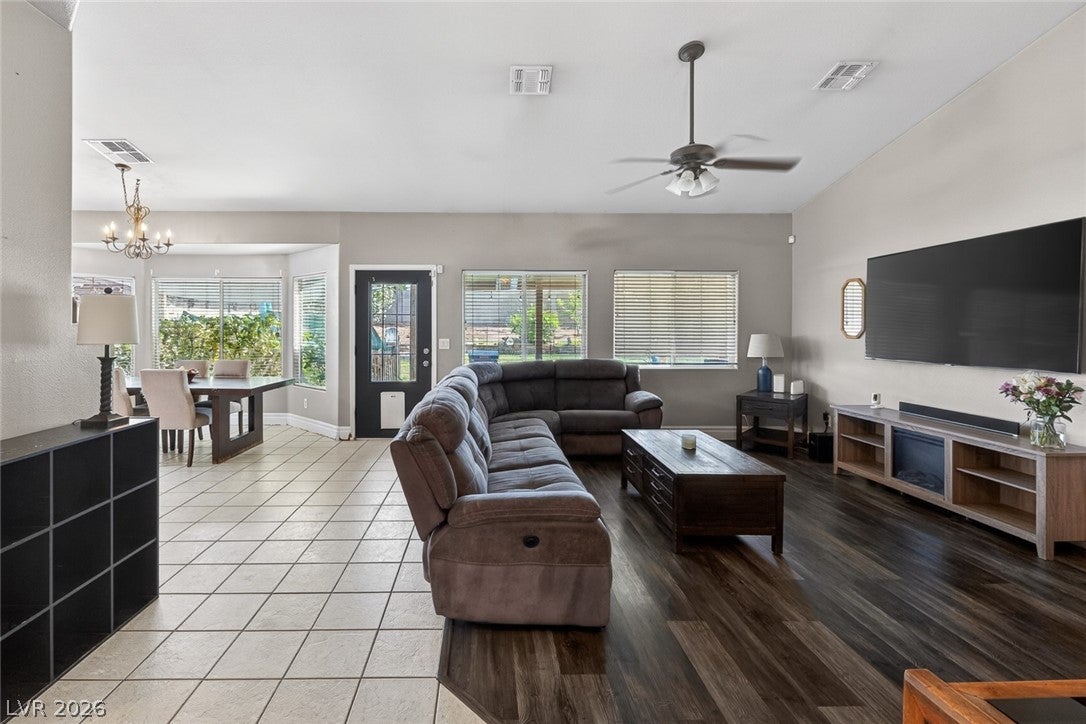 511 Coolidge Ave, Henderson, NV 89015 photo