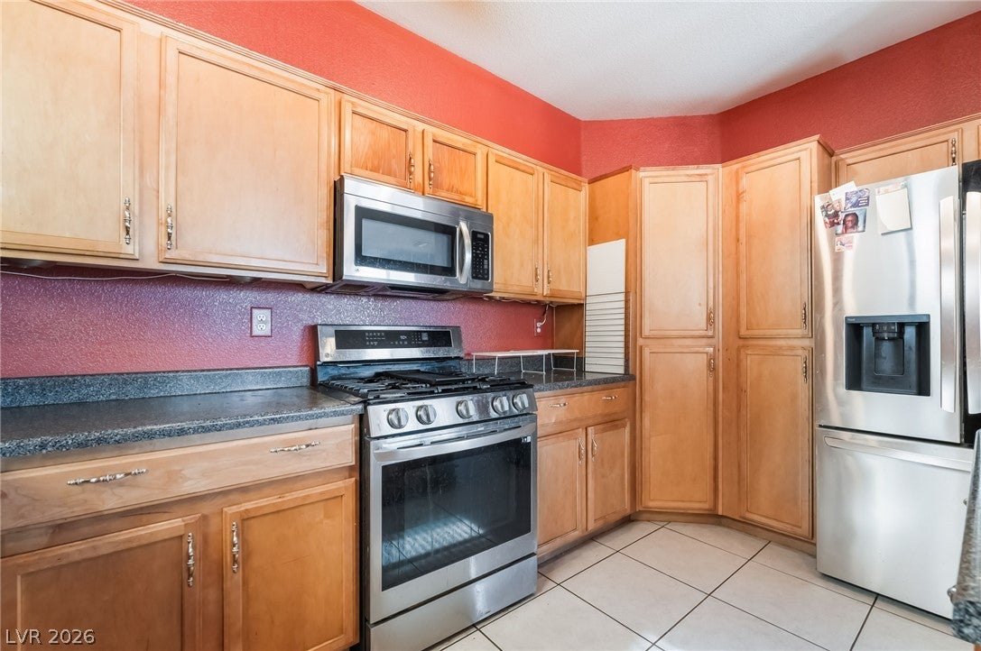 5057 Caprock Canyon Ave, Las Vegas, NV 89139 photo