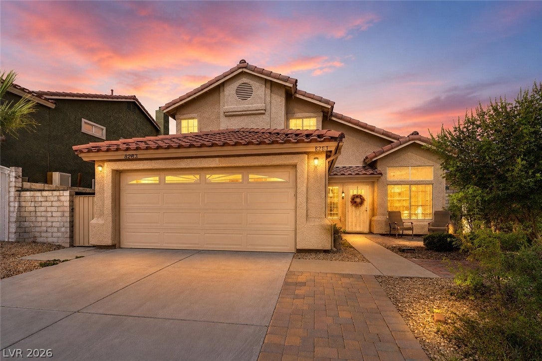 8283 Hidden Hills Dr, Las Vegas, NV 89123