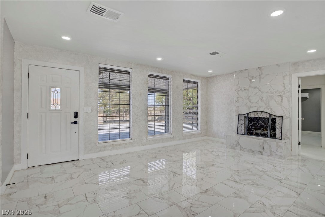 4490 W Warm Spring Rd, Las Vegas, NV 89118 photo