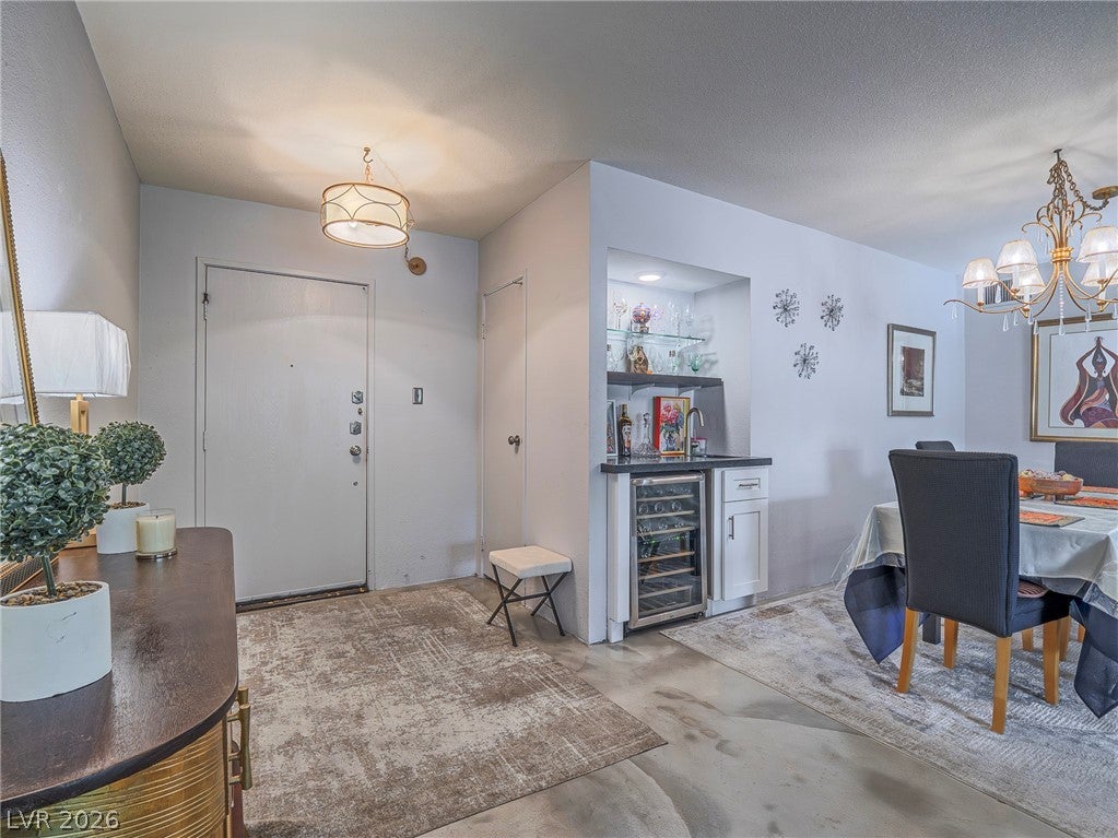 730 Royal Crest 422, Las Vegas, NV 89169 photo
