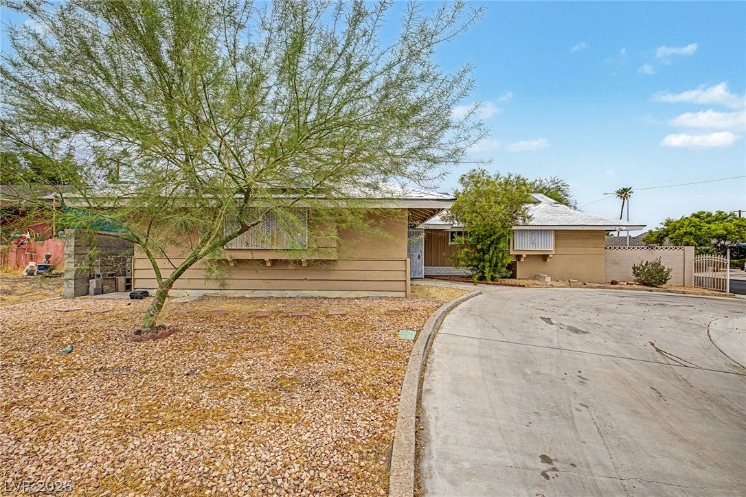 4000 Fortune Ave, Las Vegas, NV 89107 photo