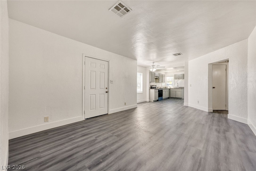 1325 E Oakey Blvd, Las Vegas, NV 89104 photo