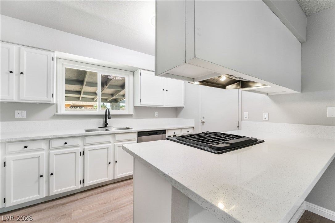 723 N Straight St, Las Vegas, NV 89110 photo