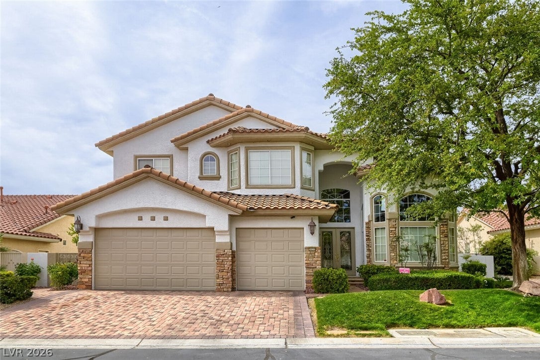 9655 Phoenician Ave, Las Vegas, NV 89147 photo