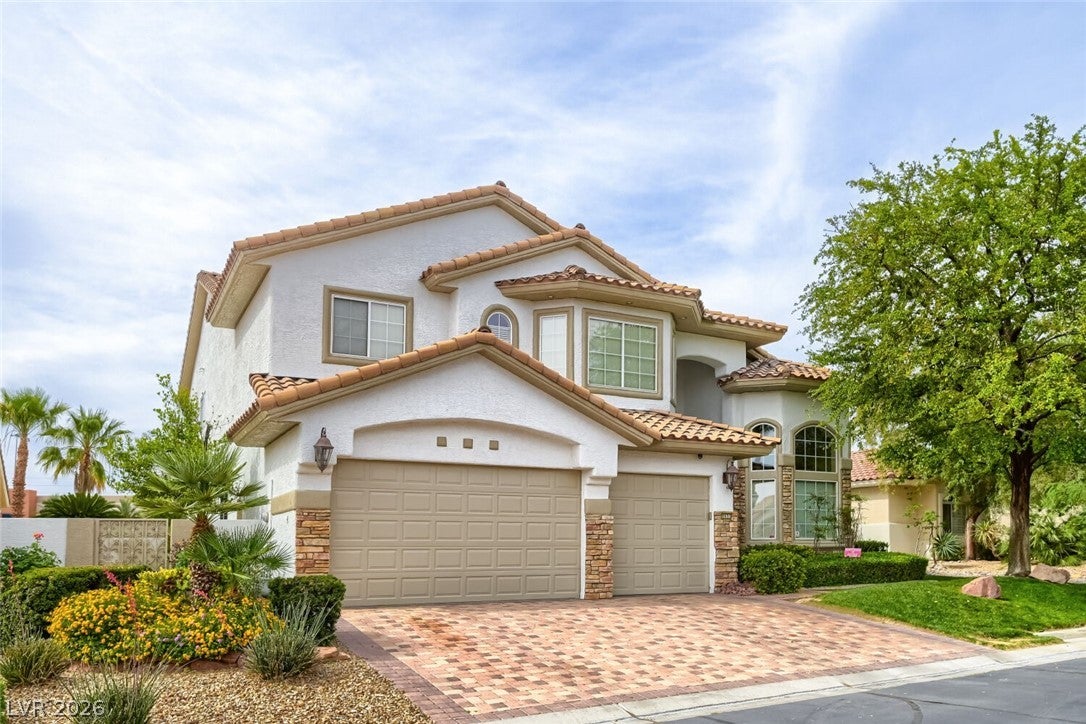 9655 Phoenician Ave, Las Vegas, NV 89147 photo