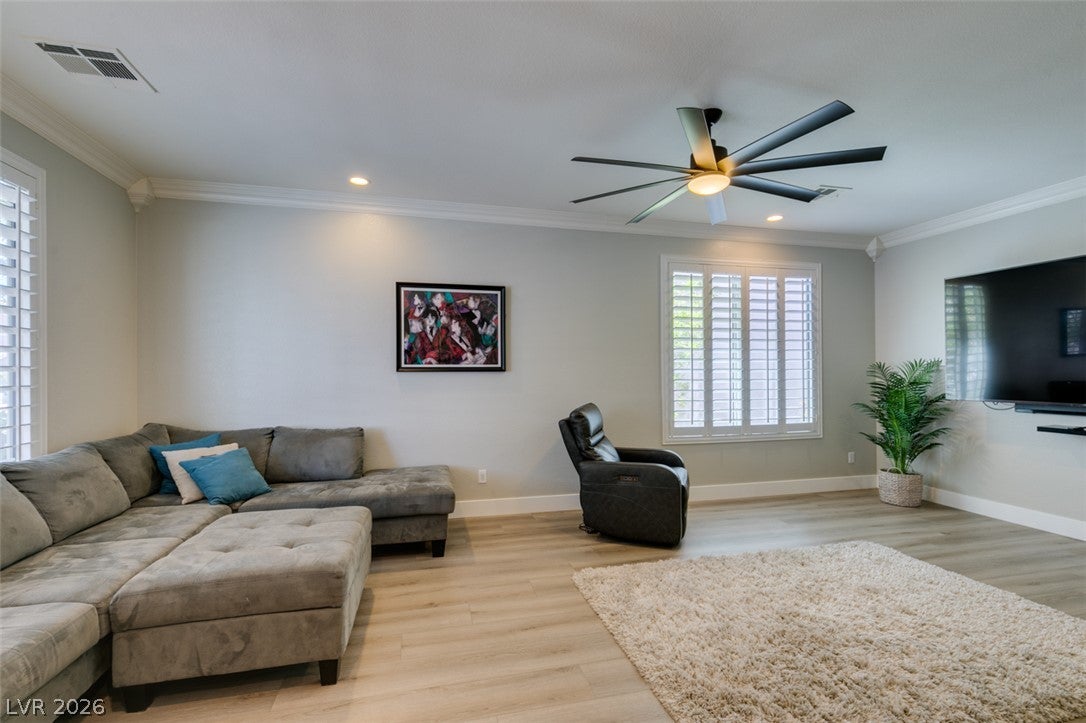 653 Bighorn Creek St, Henderson, NV 89002 photo