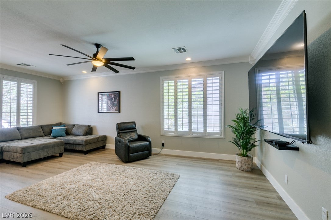 653 Bighorn Creek St, Henderson, NV 89002 photo
