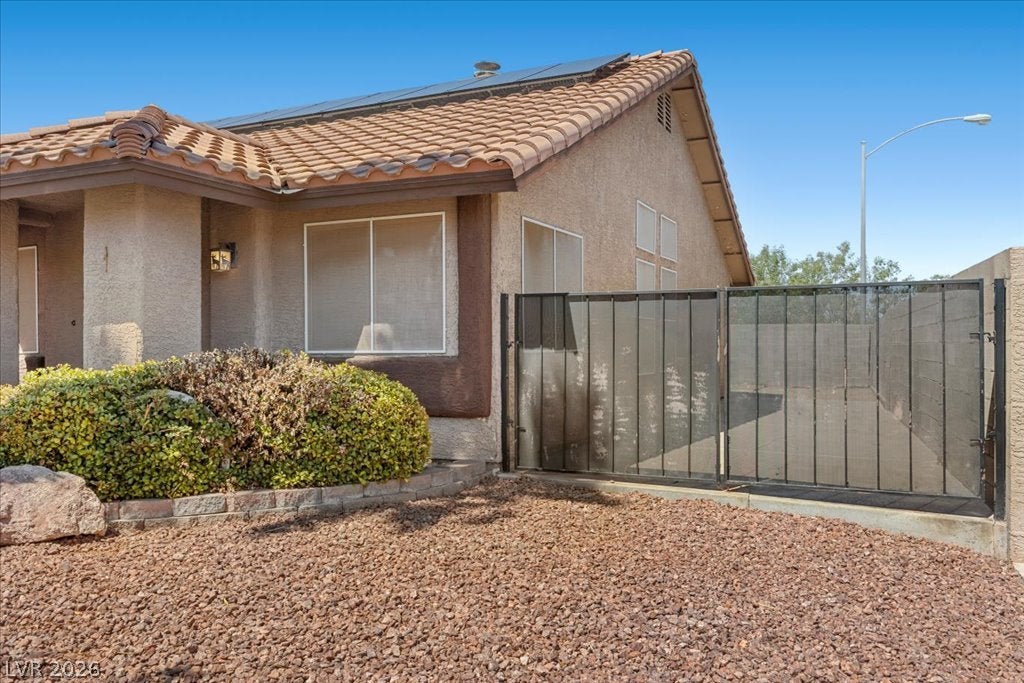 840 Holly Lake Way, Henderson, NV 89002 photo