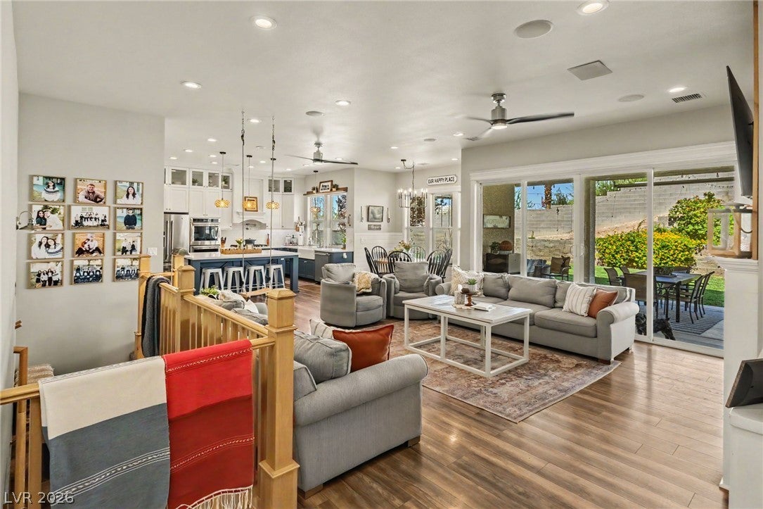 6800 Keren Marie Ave, Las Vegas, NV 89110 photo