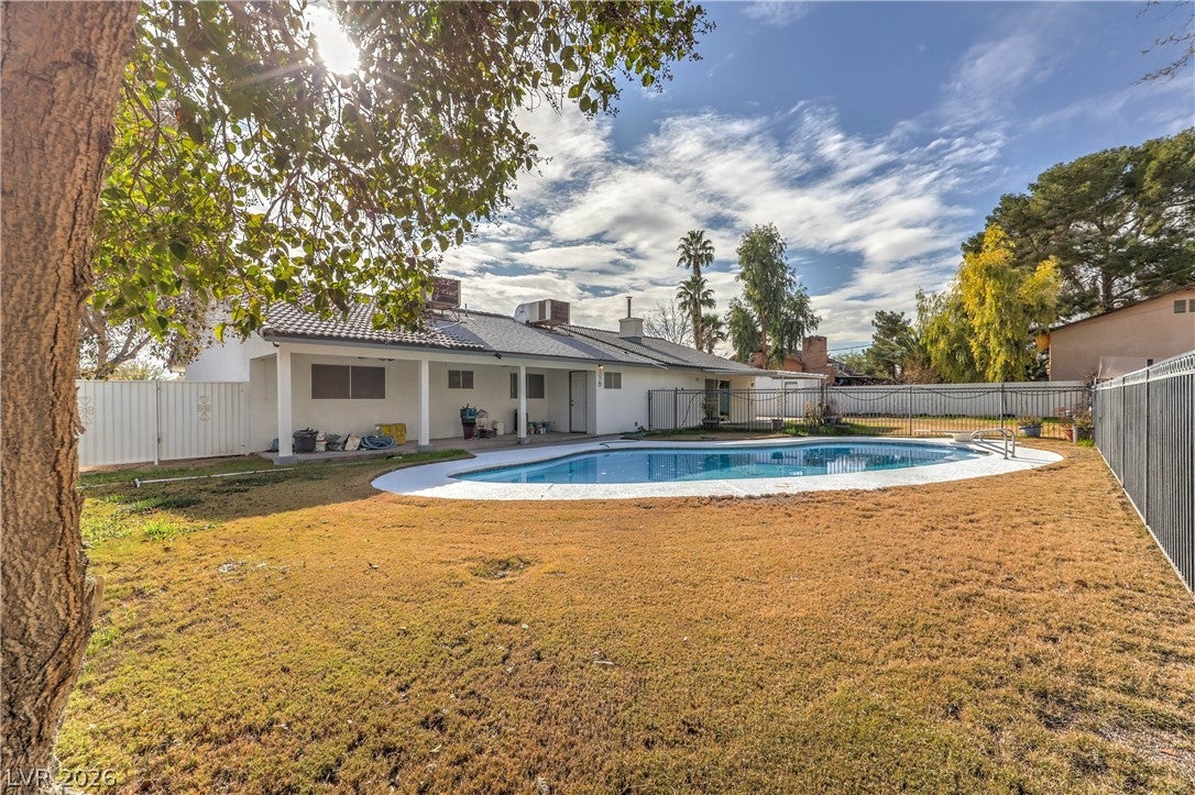 5854 Alfred Dr, Las Vegas, NV 89108 photo
