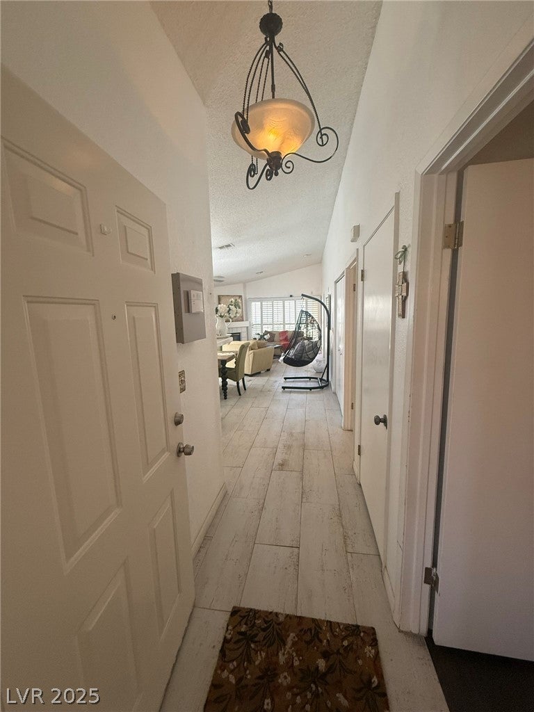 557 Yacht Harbor Dr, Las Vegas, NV 89145 photo