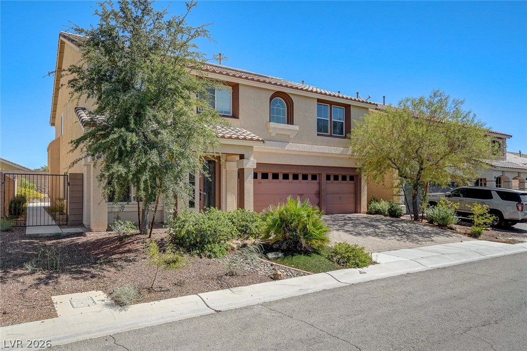5562 Yarra Valley Ave, Las Vegas, NV 89139 photo