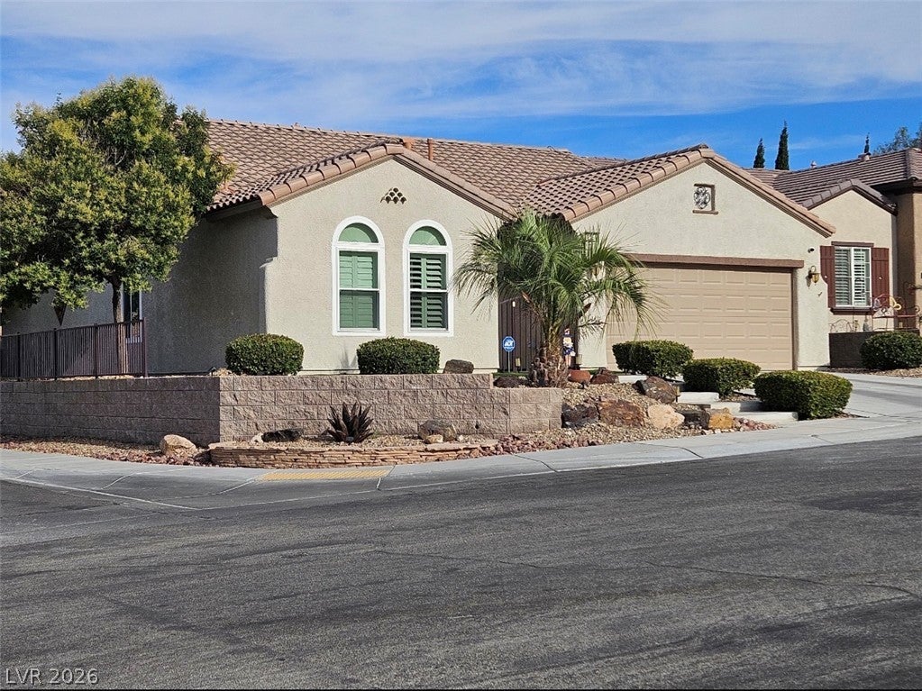2256 Shadow Canyon Dr, Henderson, NV 89044