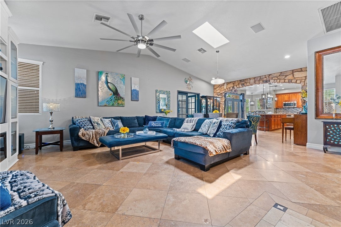 2635 Camino Rd, Las Vegas, NV 89146 photo