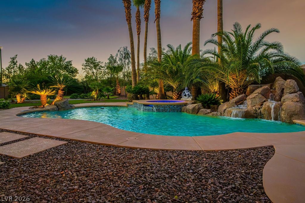 10524 Torre De Nolte St, Las Vegas, NV 89141 photo