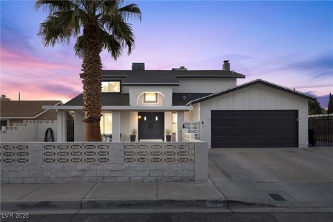 Single Family Residence in Boulder City NV 638 Paloma Drive.jpg