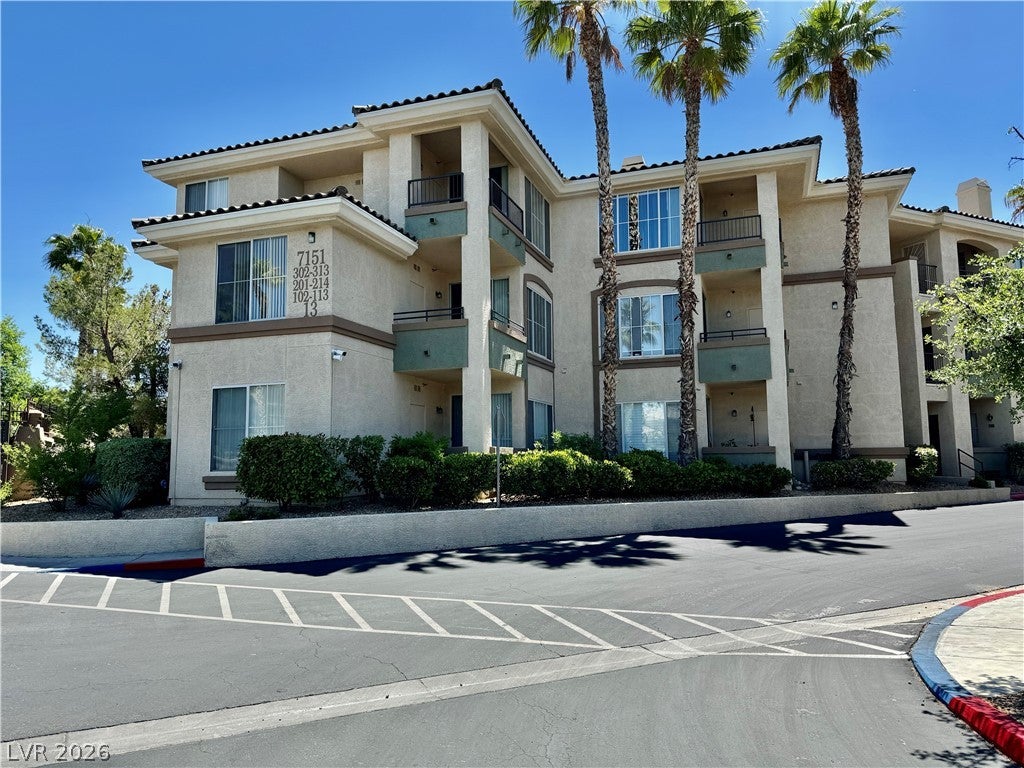7151 Durango Dr, Las Vegas, NV 89113