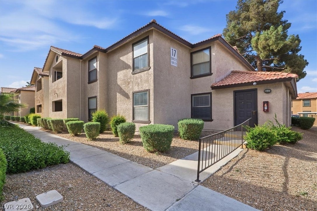 2451 Rainbow Blvd, Las Vegas, NV 89108