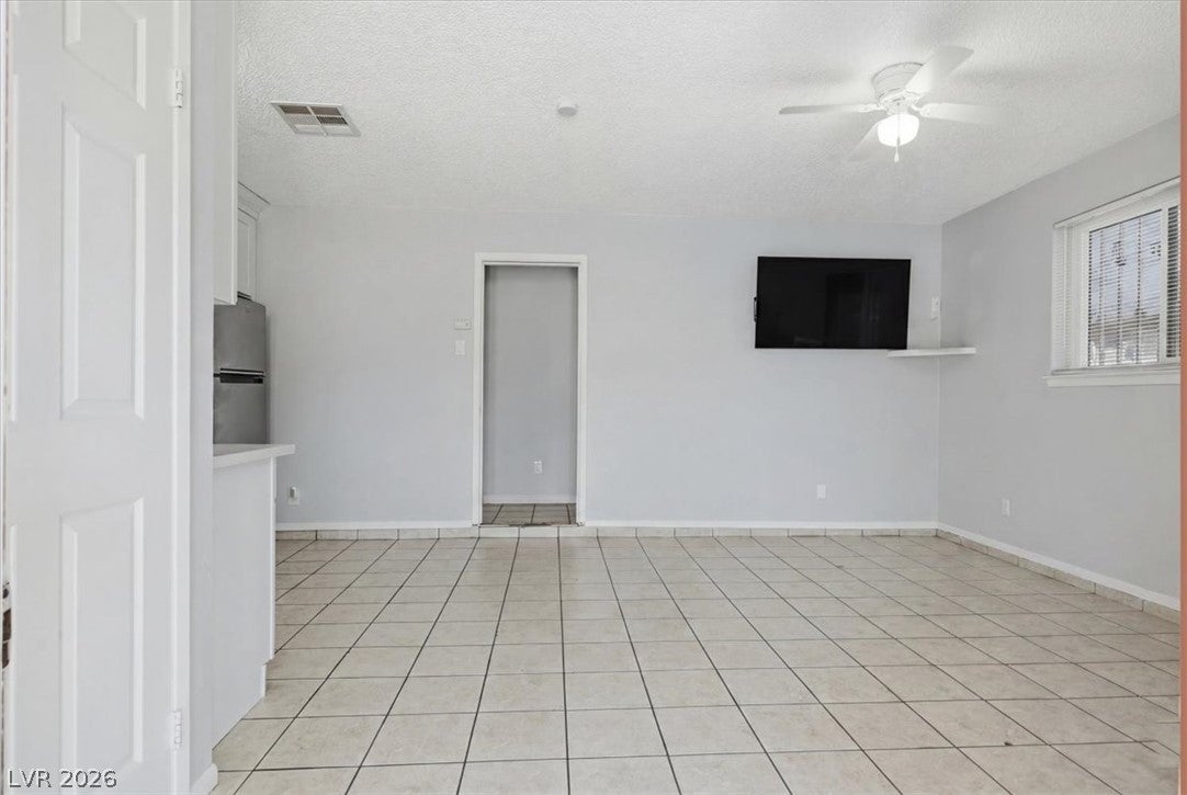 4987 Idaho Ave, Las Vegas, NV 89104 photo