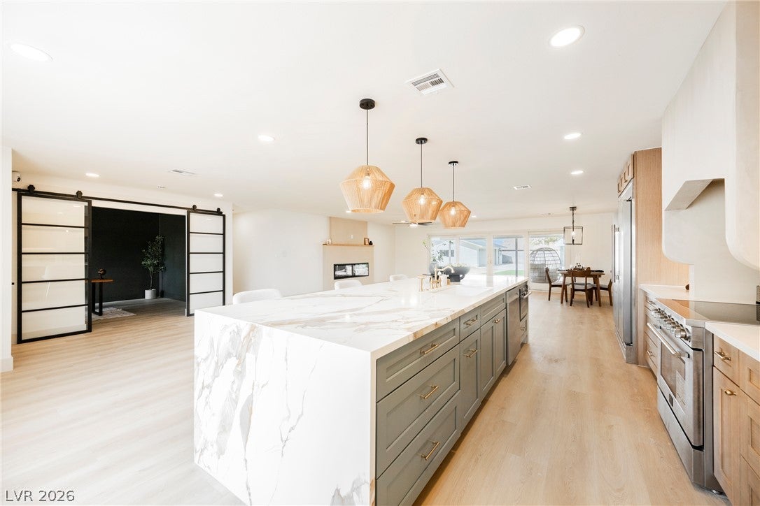 4388 E Hacienda Ave, Las Vegas, NV 89120 photo