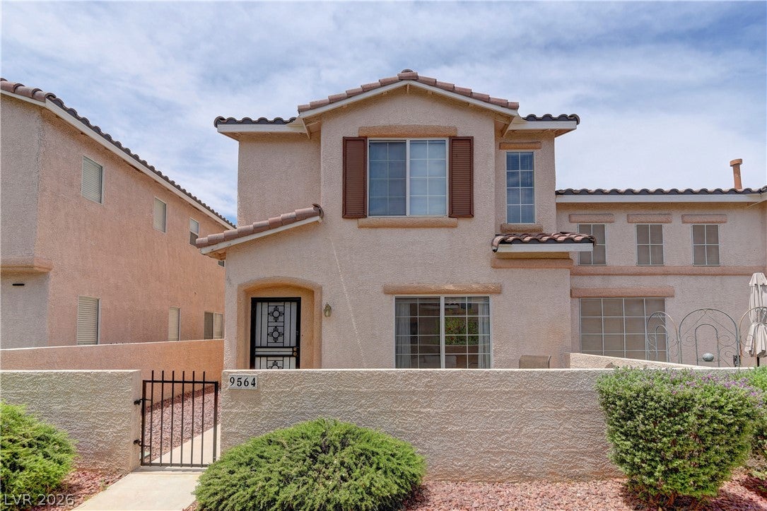 9564 Belle Fountain Ave, Las Vegas, NV 89123