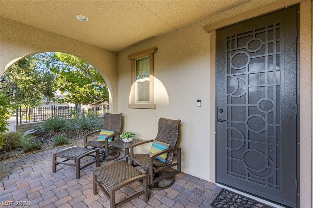 12225 Los Mares Ln, Las Vegas, NV 89138 photo