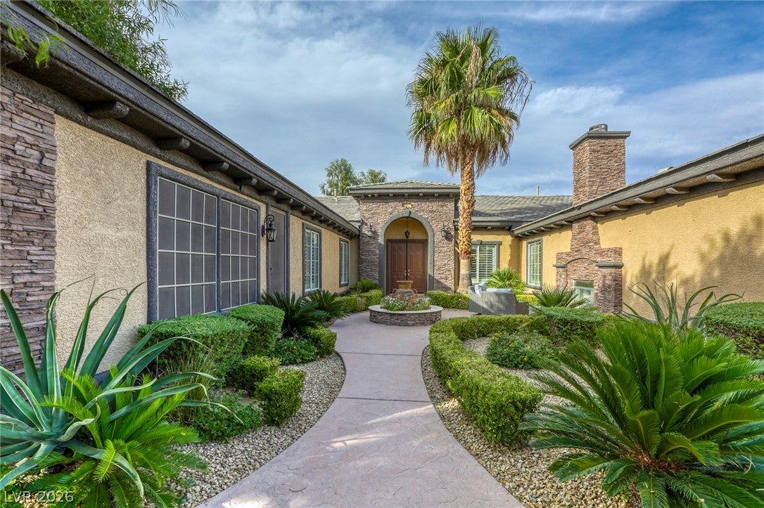 6908 Via Locanda Ave, Las Vegas, NV 89131 photo
