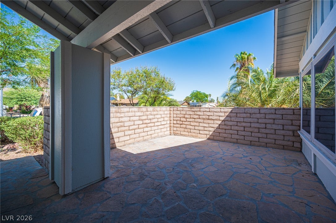 1705 Starbuck Dr, Las Vegas, NV 89108 photo
