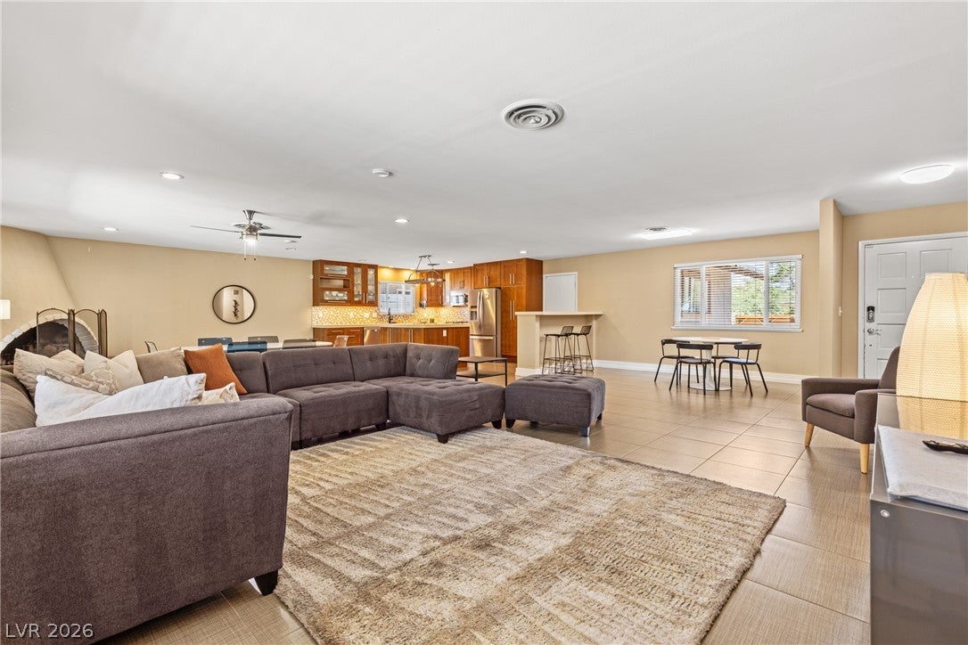 2813 Bryant Ave, Las Vegas, NV 89102 photo