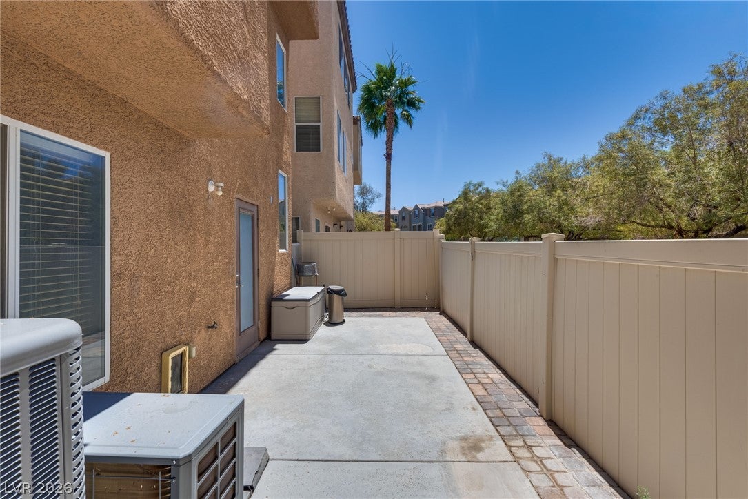 10817 Holmfield St, Henderson, NV 89052 photo