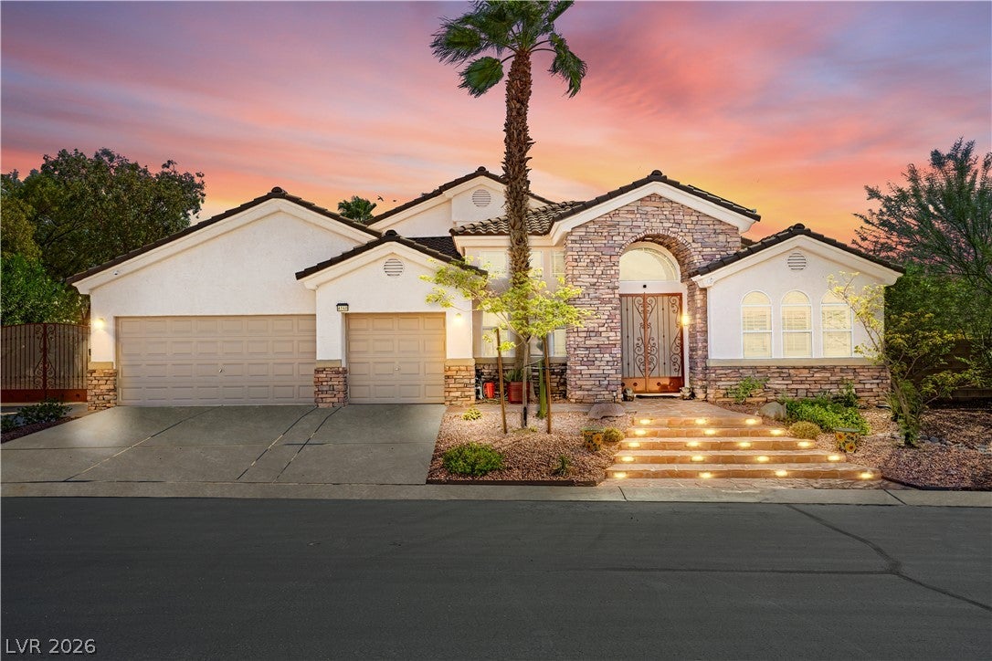 6140 Galileo Dr, Las Vegas, NV 89149