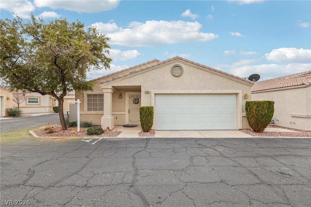 5144 Mascaro Dr, Las Vegas, NV 89122