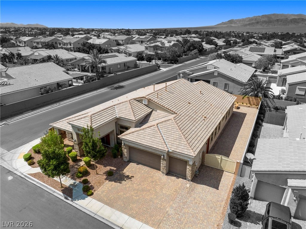 7230 Fresh Harvest Ave, Las Vegas, NV 89131 photo