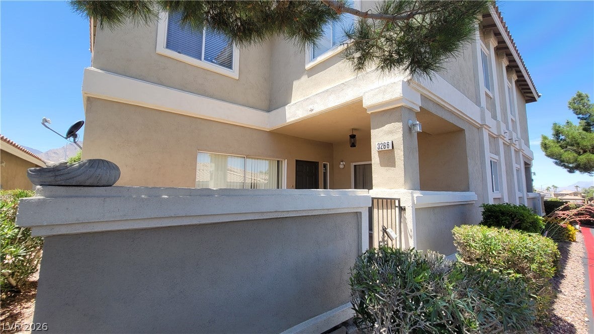 3266 Mystic Ridge Ct, Las Vegas, NV 89129