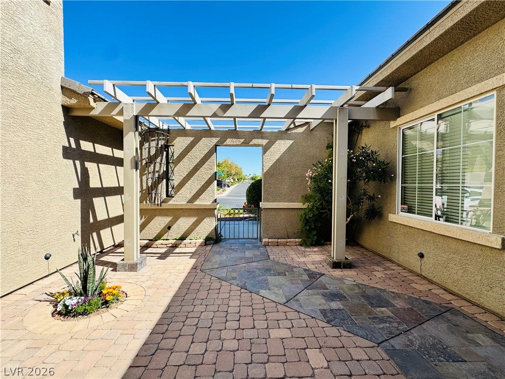 10227 Sunset Gardens Dr, Las Vegas, NV 89135 photo