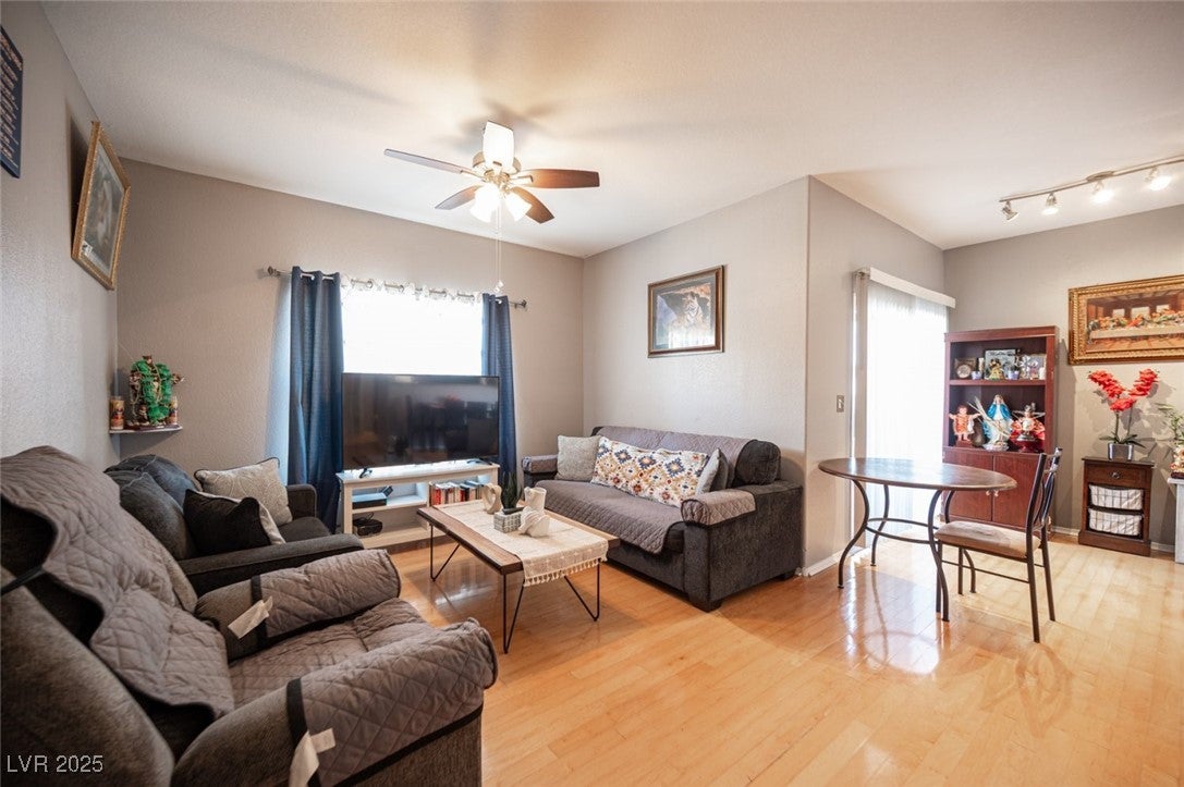 6650 W Warm Spring Rd #1079, Las Vegas, NV 89118 photo