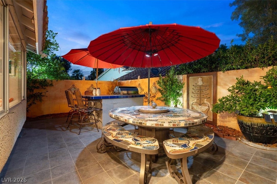 2524 Sunset Beach Ln, Las Vegas, NV 89128 photo