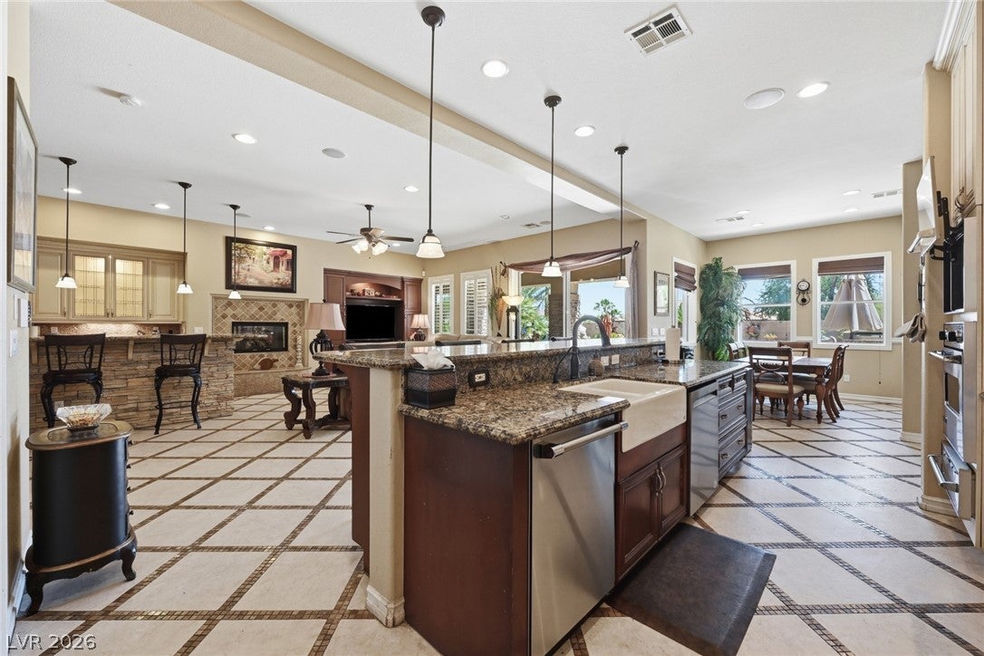 9759 Amador Ranch Ave, Las Vegas, NV 89149 photo