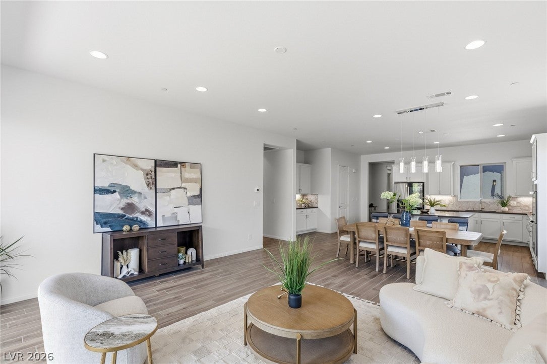11605 Falcon Gorge Ave, Las Vegas, NV 89138 photo