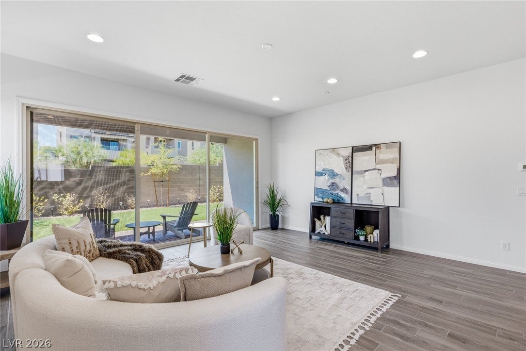 11605 Falcon Gorge Ave, Las Vegas, NV 89138 photo