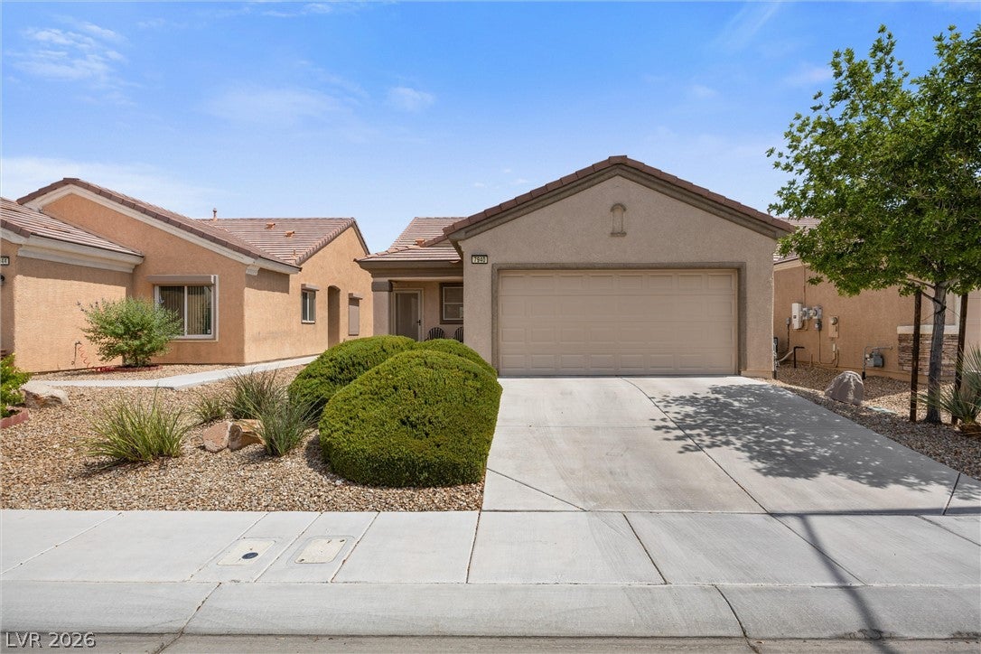 7940 Fantail Dr, North Las Vegas, NV 89084 photo