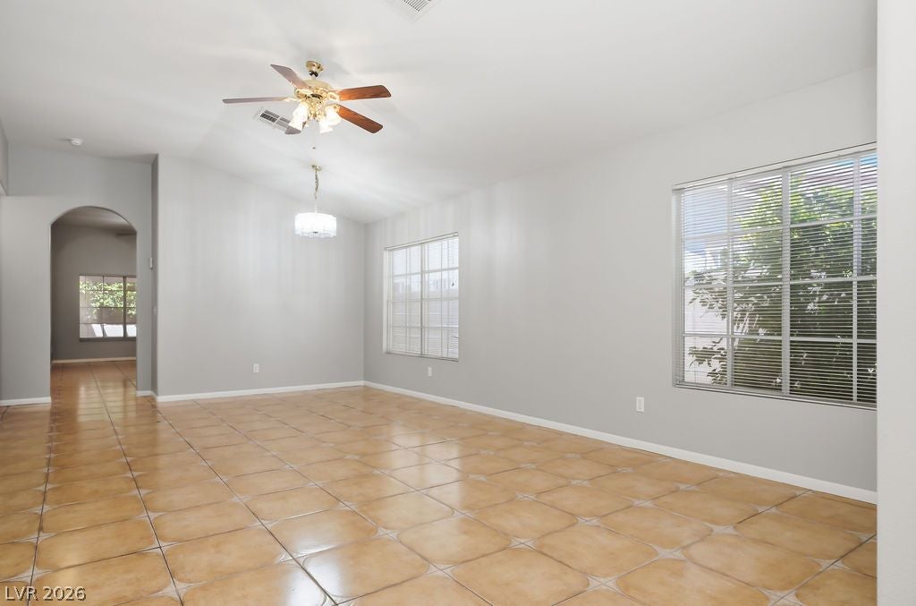 5561 Merriweather Dr, Las Vegas, NV 89113 photo
