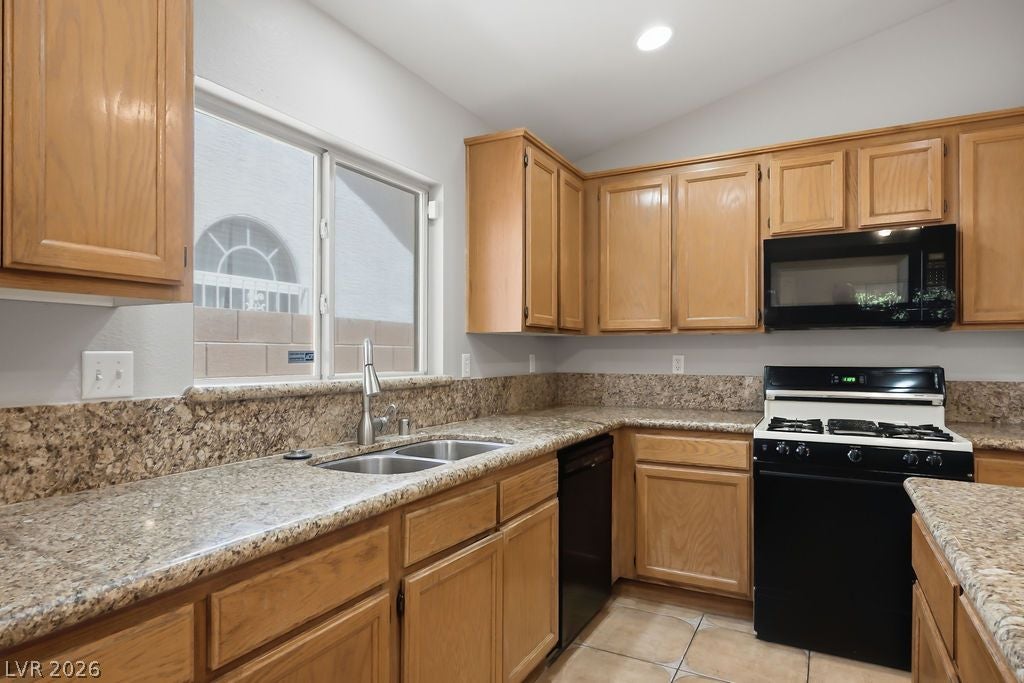 5561 Merriweather Dr, Las Vegas, NV 89113 photo